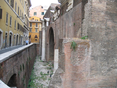 Pantheon100_0095.jpg